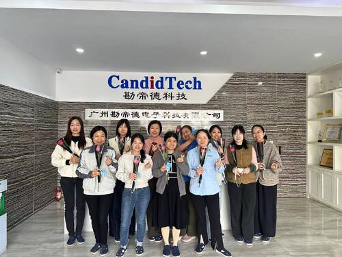 Blog perusahaan terbaru tentang Candidtech Hari Perempuan Internasional